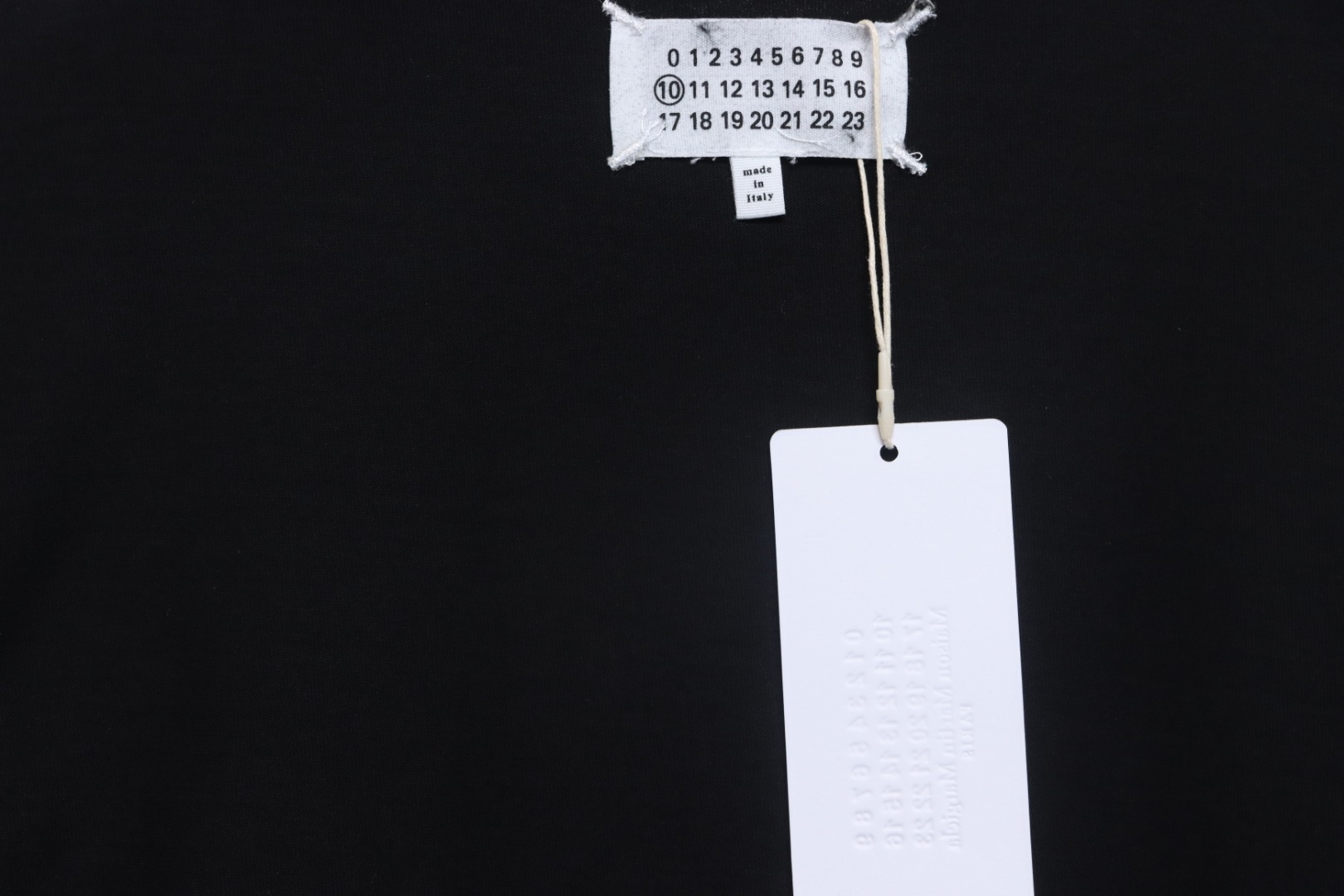 Maison Margiela 25ss mottled arc letter print short sleeve black