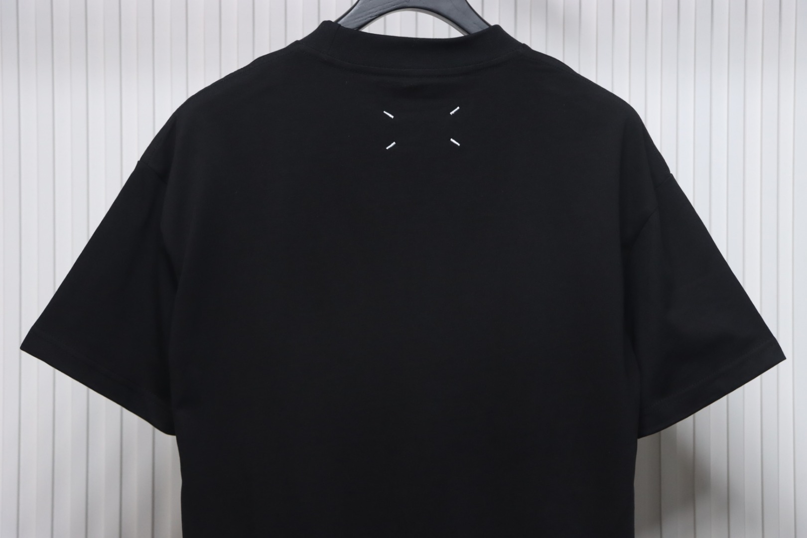 Maison Margiela 25ss mottled arc letter print short sleeve black