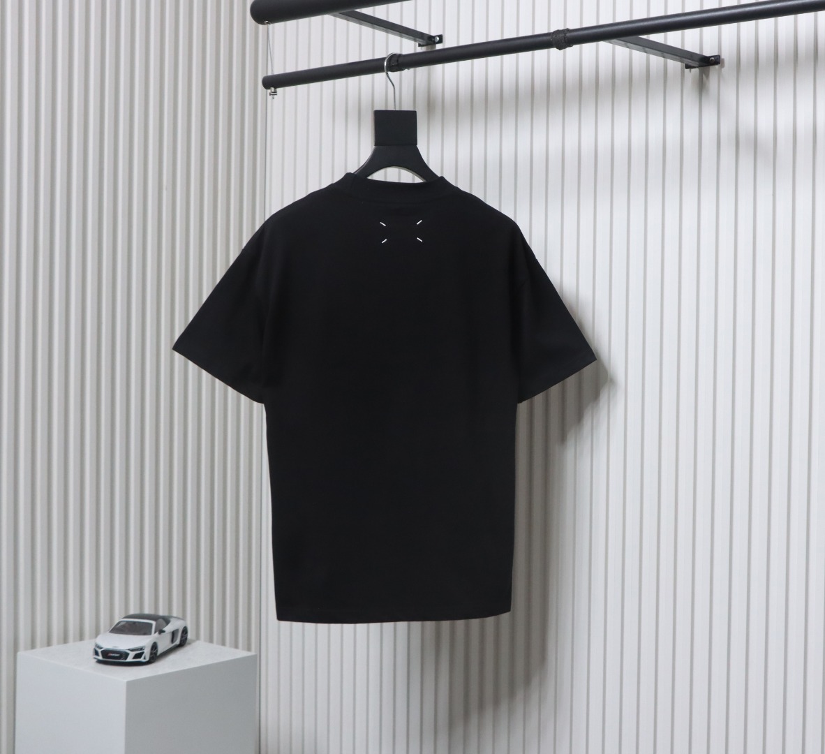 Maison Margiela 25ss mottled arc letter print short sleeve black