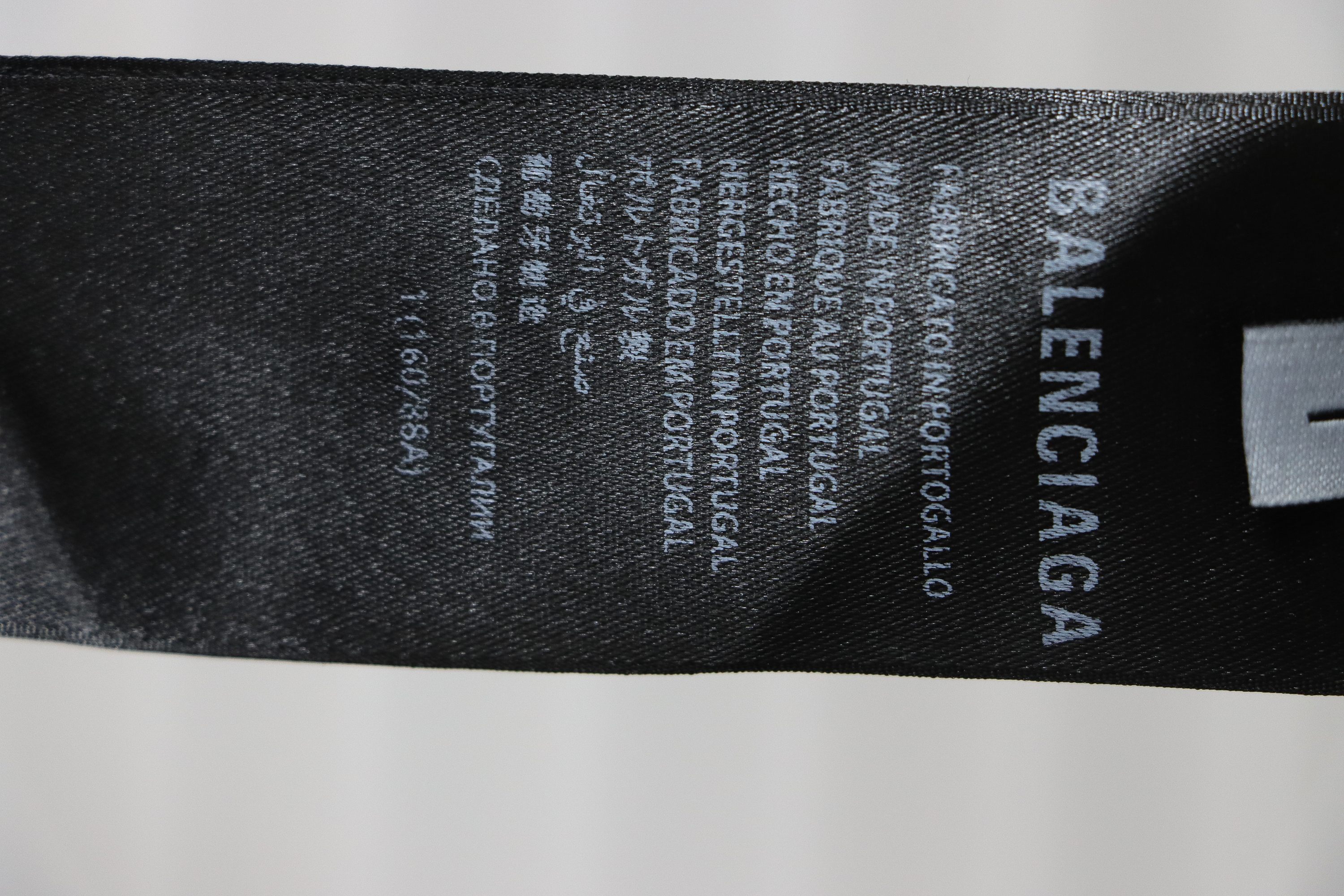 Balenciaga 24ss distressed iron tower washed short sleeves black