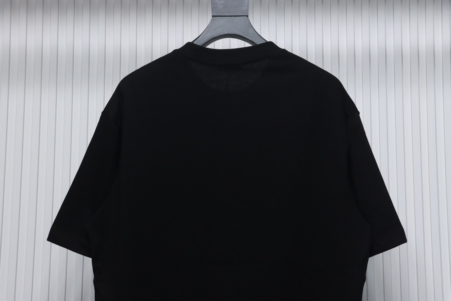 Balenciaga 24ss Mottled Distressed Letter Logo Short Sleeves Black