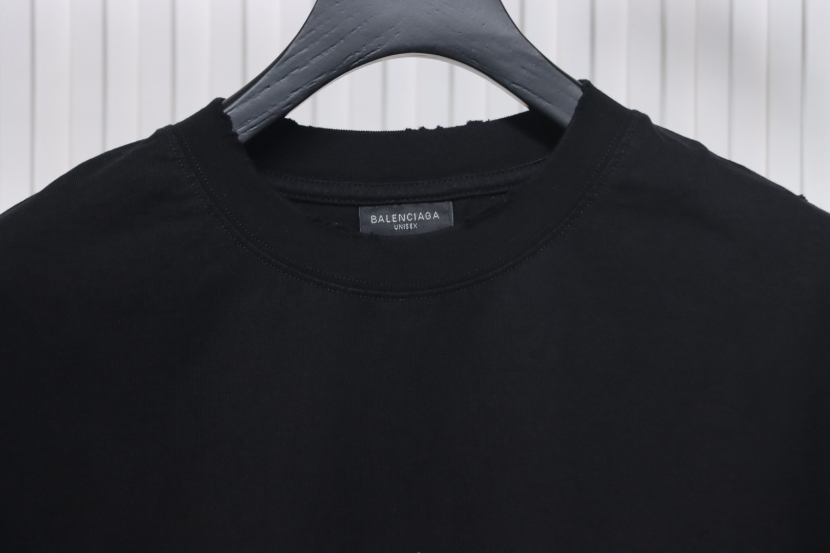 Balenciaga 25ss Letter Double B Hand-painted Washed Hole Short Sleeve T-shirt Black
