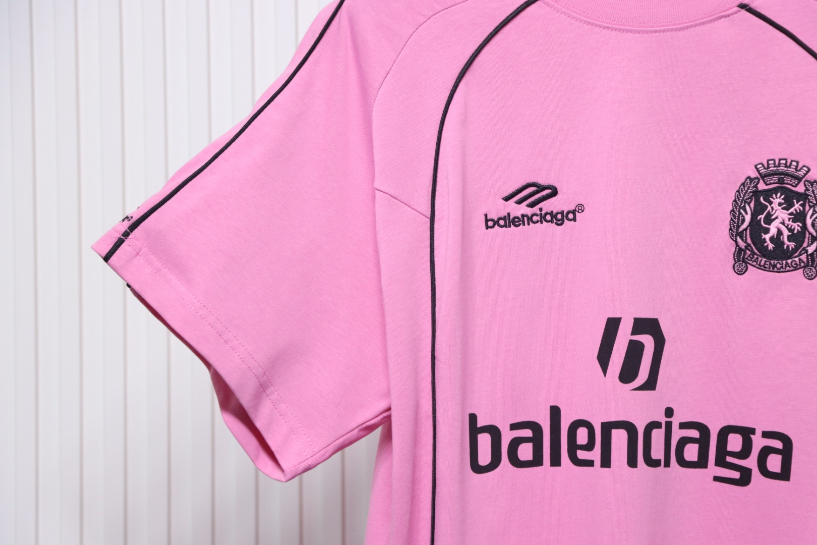 Balenciaga co-branded Manchester United football embroidered short-sleeve Pink