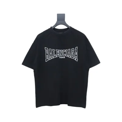Balenciaga Cracked Print Short Sleeve T-Shirt 01