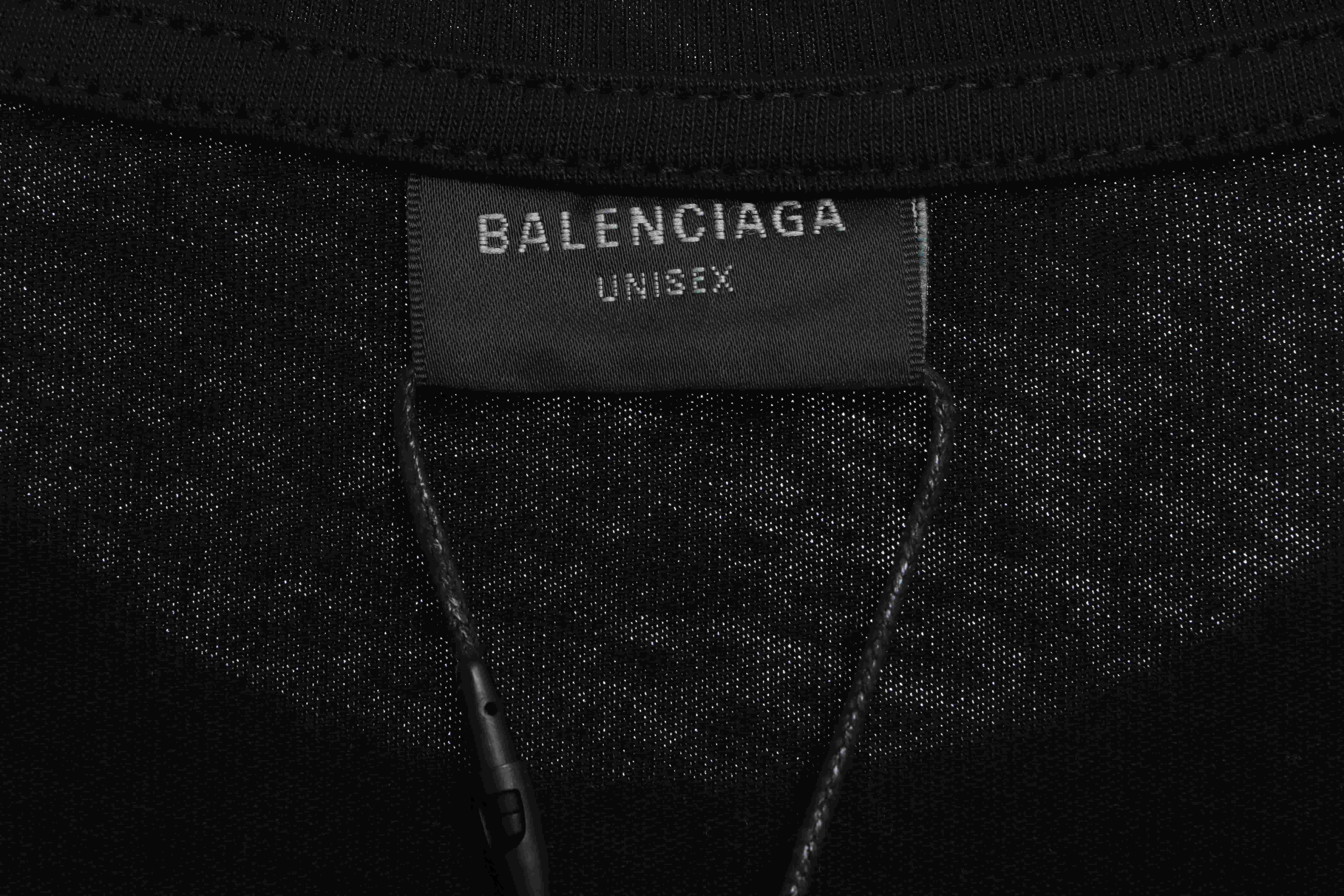 Balenciaga embroidered letters distressed short sleeves black