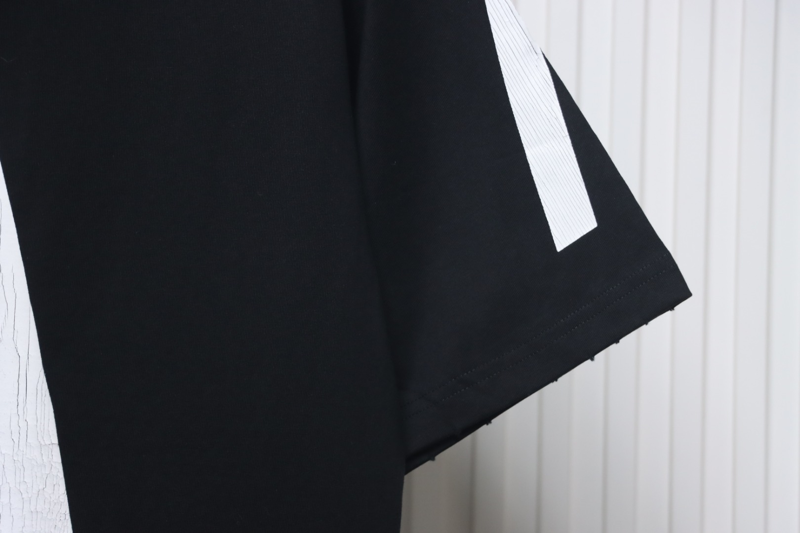 Balenciaga Music Capsule Collection Cracked Arrow Print Short Sleeve Black