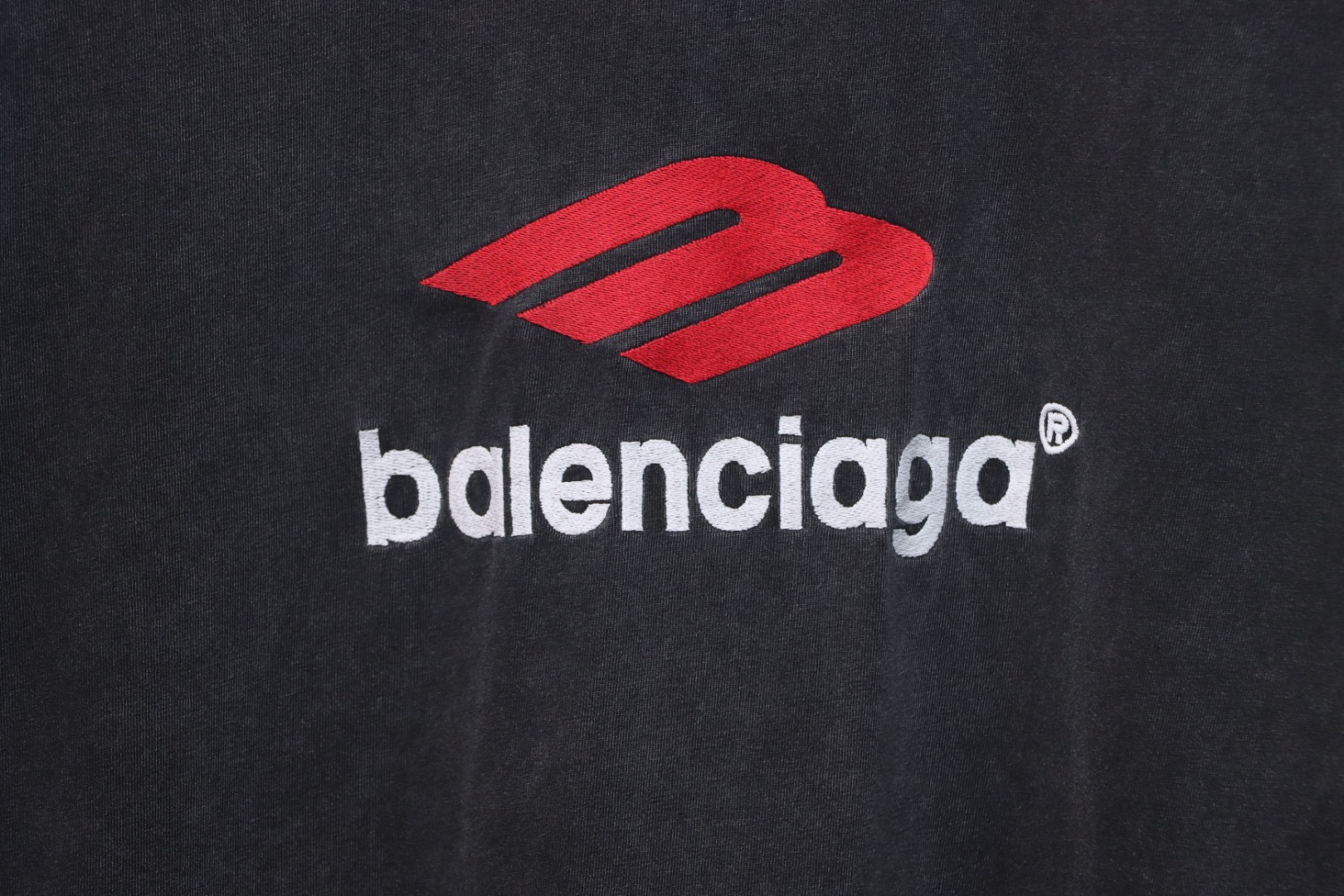 Balenciaga new 3b large m front and back letters embroidered short sleeves black