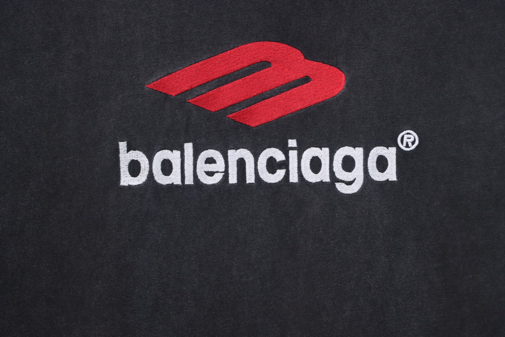Balenciaga new 3b large m front and back letters embroidered short sleeves black
