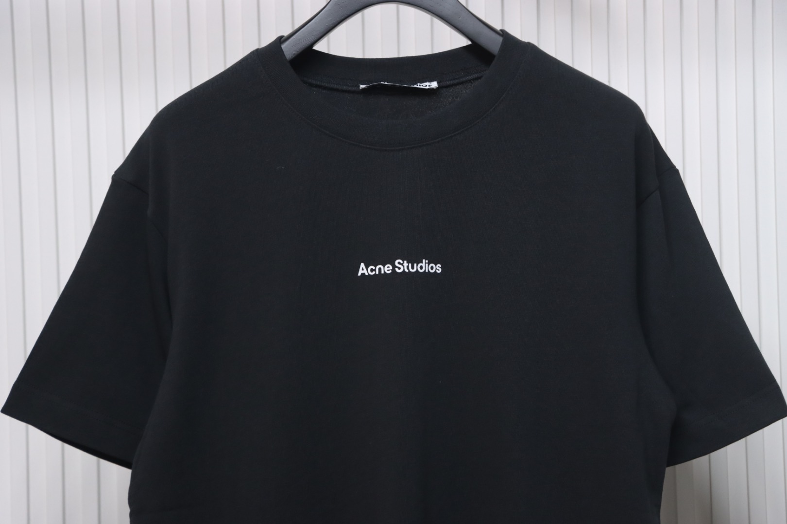 Acne Studios 24ss Small Letter Printed Short Sleeve Black