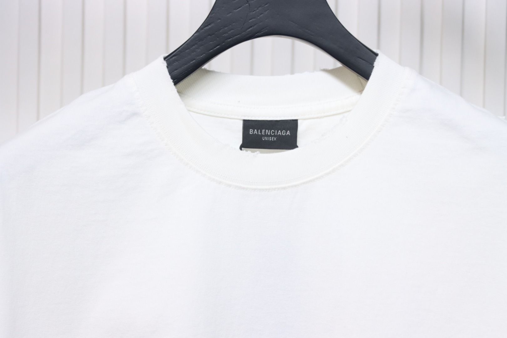 Balenciaga 25ss Letter Double B Hand-painted Washed Hole Short Sleeve T-shirt white