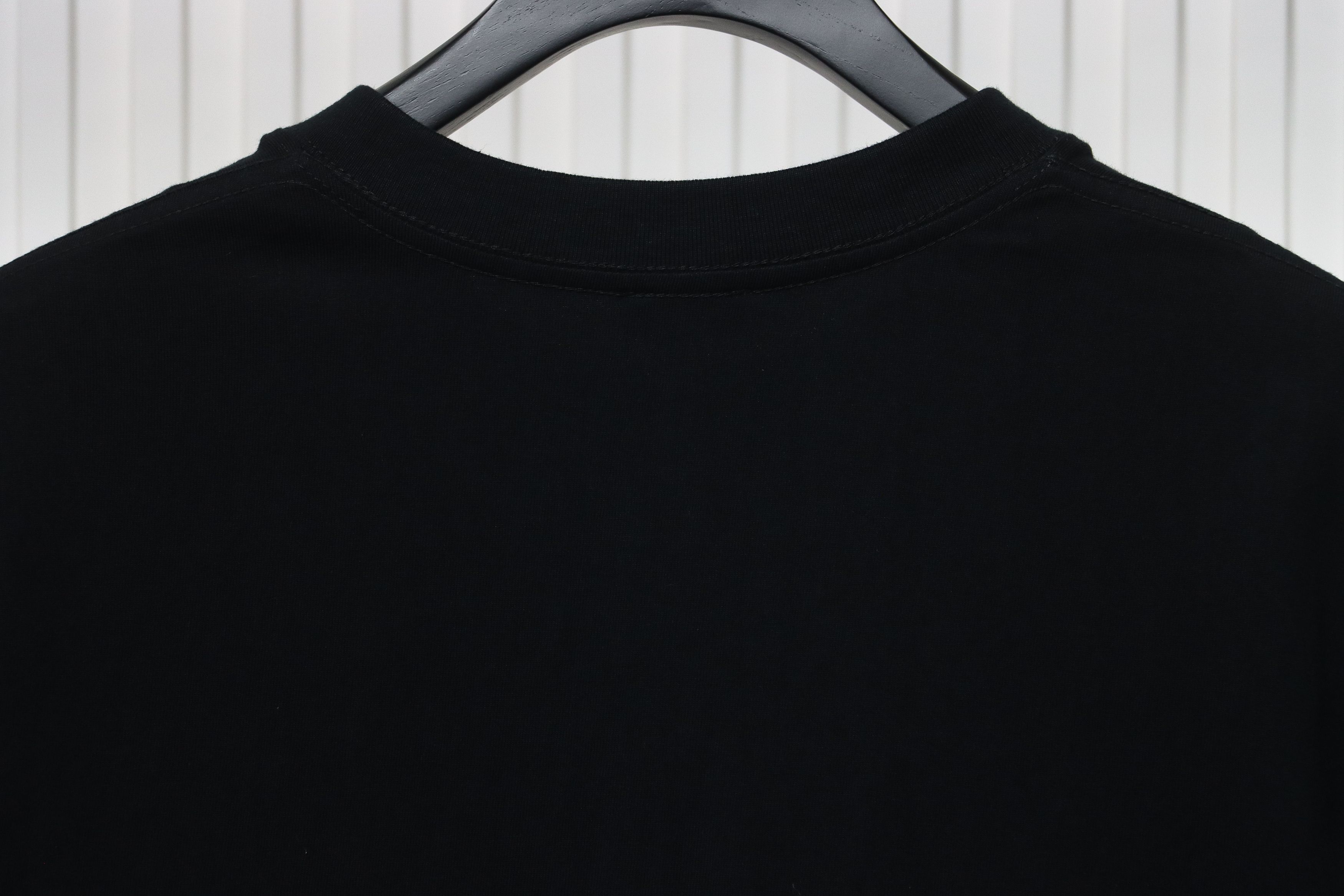 Loewe classic embroidered logo short sleeve black