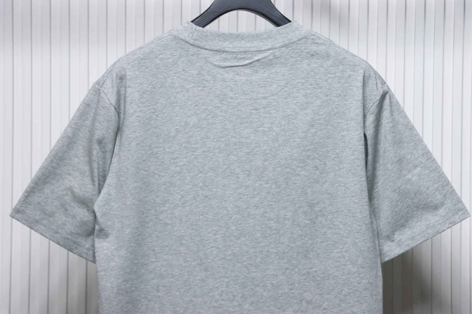 Loewe Suna Fujita co-branded rabbit embroidered short-sleeve Grey