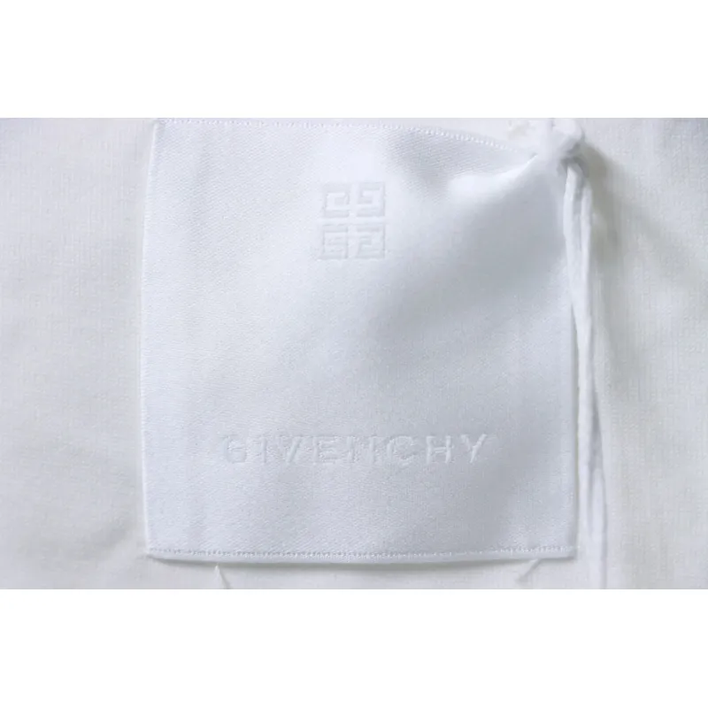 Givenchy 25ss three cats print short sleeves