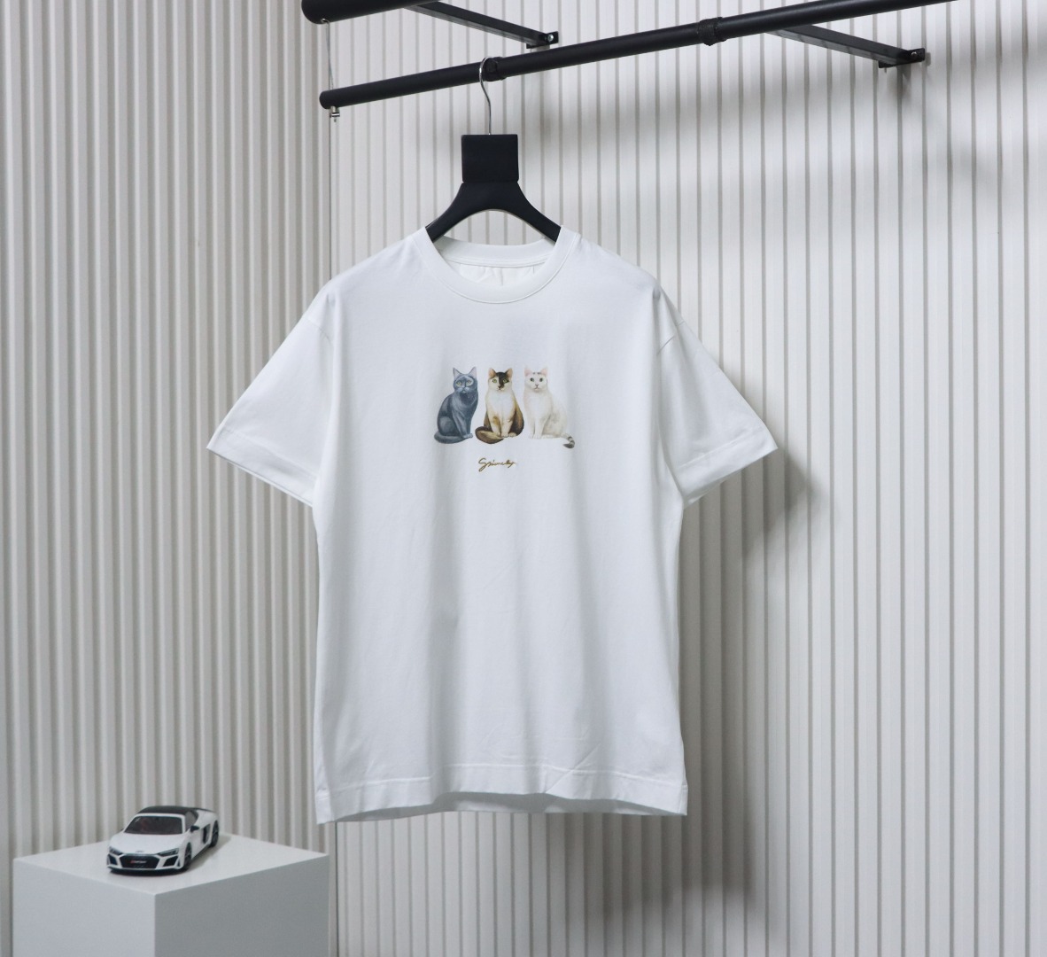 Givenchy 25ss three cats print short sleeves