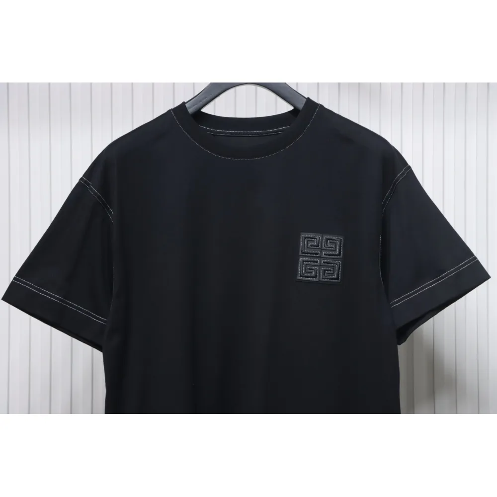 Givenchy 4G embroidered short-sleeved T-shirt on chest