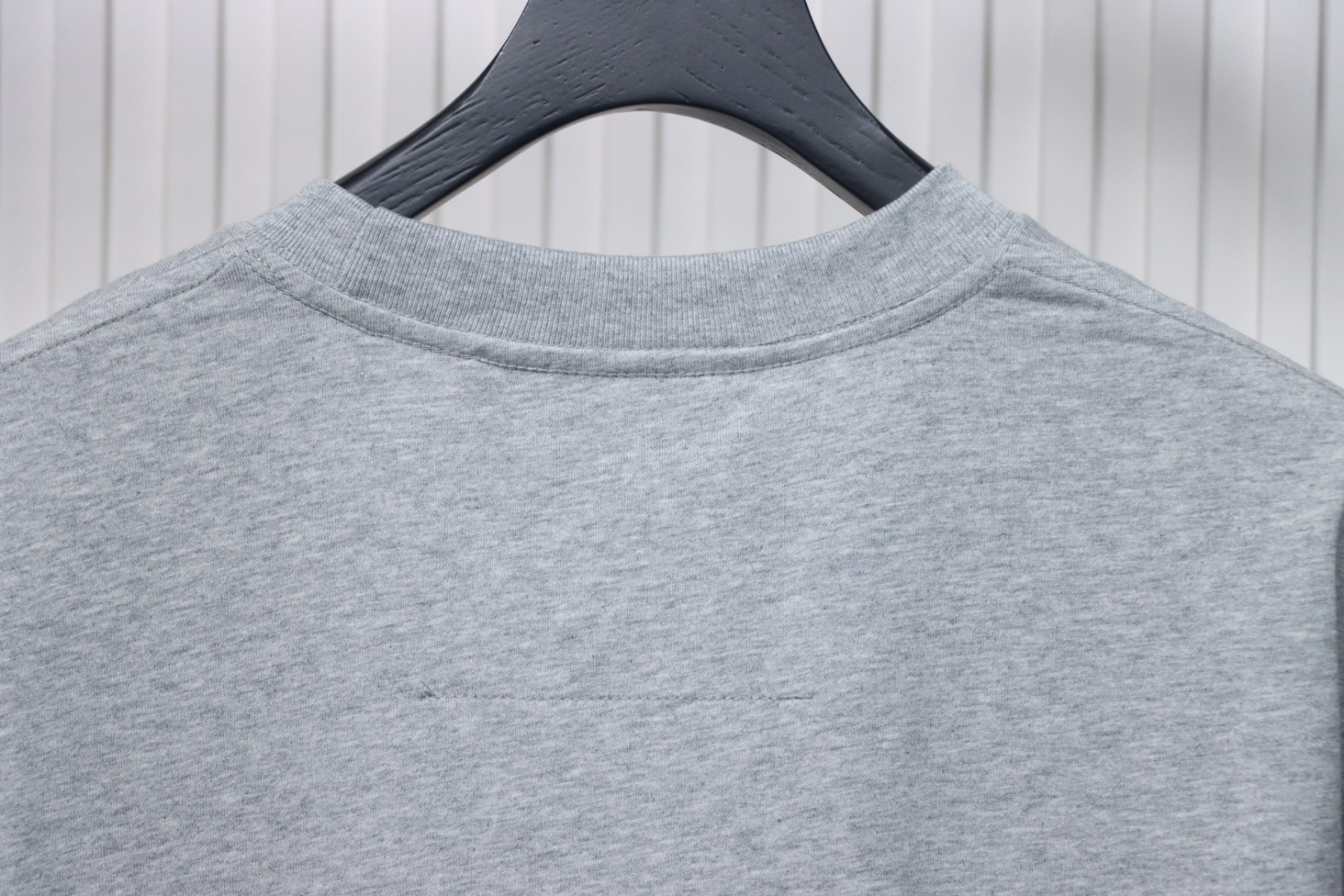 Givenchy Eyelet Embroidery Crewneck Short Sleeve T-Shirt Grey