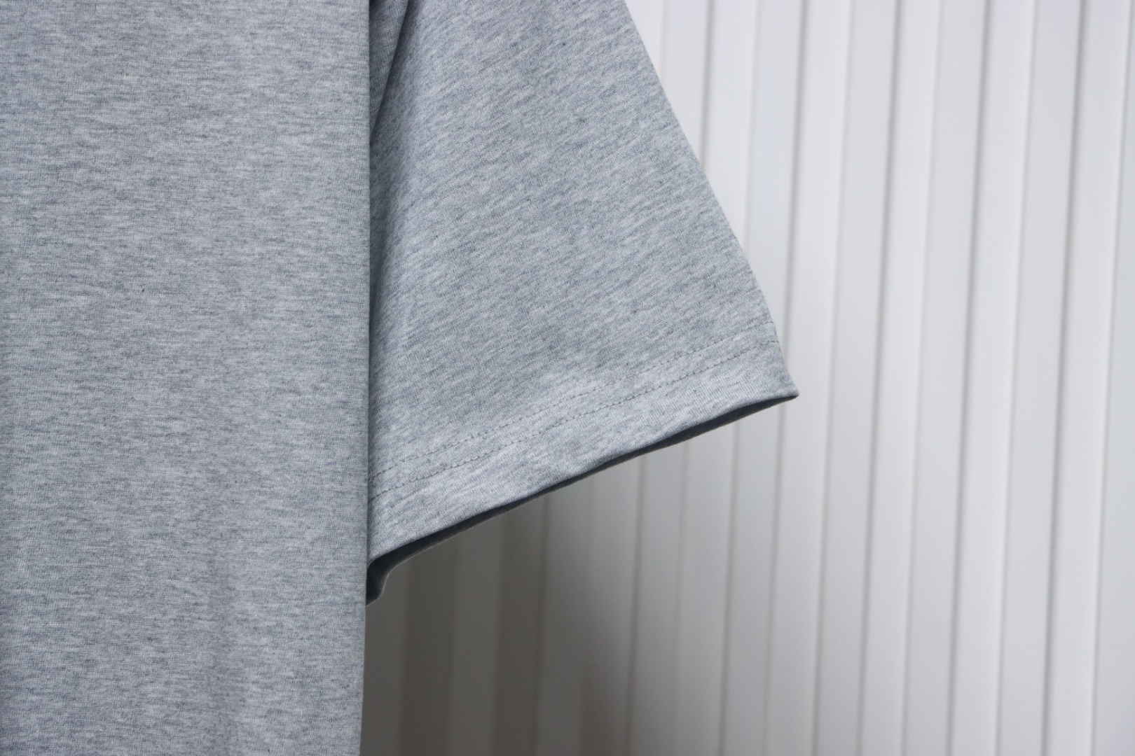 Givenchy Eyelet Embroidery Crewneck Short Sleeve T-Shirt Grey