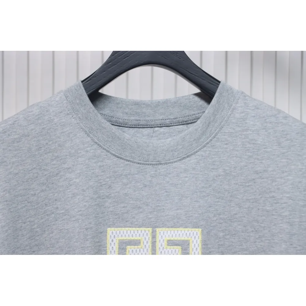Givenchy Eyelet Embroidery Crewneck Short Sleeve T-Shirt Grey