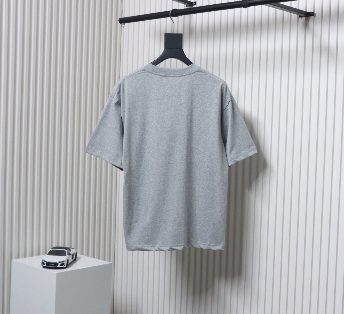 Givenchy Eyelet Embroidery Crewneck Short Sleeve T-Shirt Grey