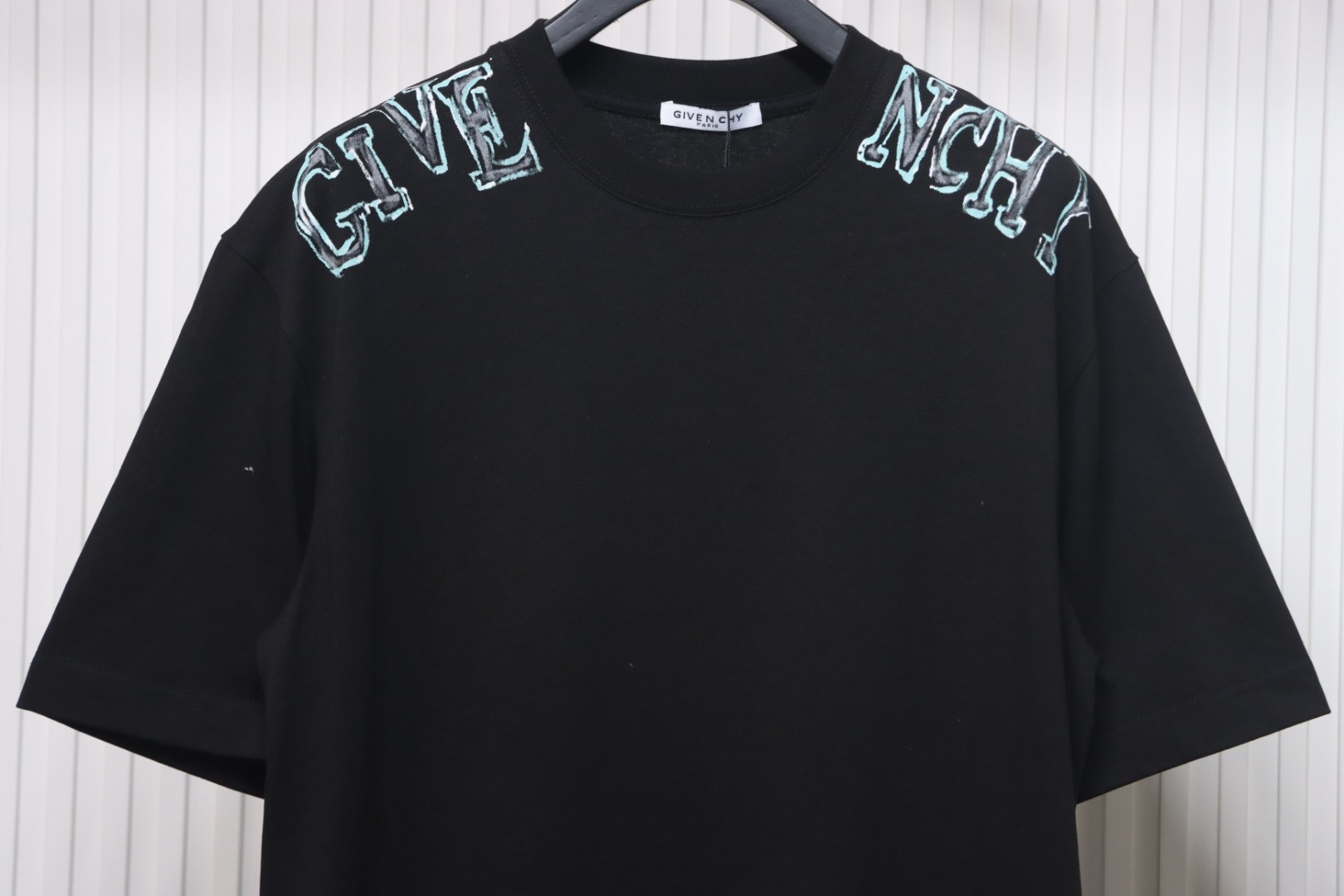 Givenchy Shoulder Hand-Painted Letters Printed Short Sleeve black
