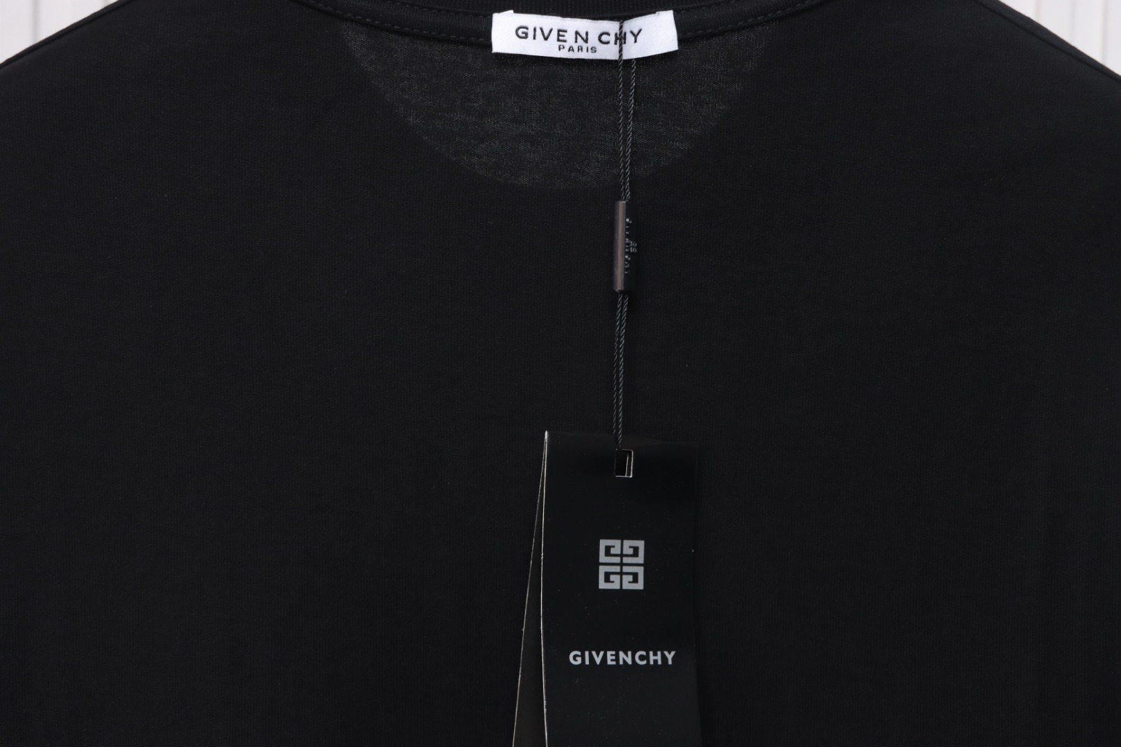 Givenchy Shoulder Hand-Painted Letters Printed Short Sleeve black