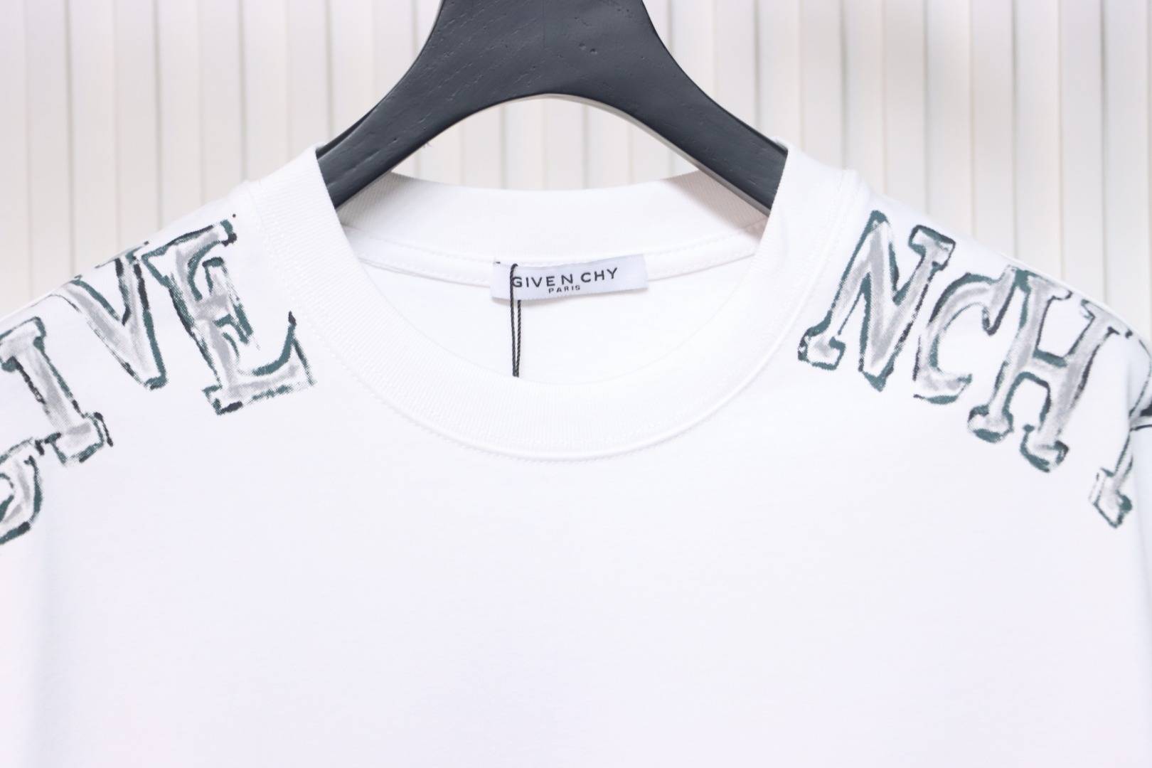 Givenchy Shoulder Hand-Painted Letters Printed Short Sleeve White