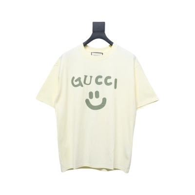 Gucci 22ss Smiley Face Print Short Sleeve Beige 01