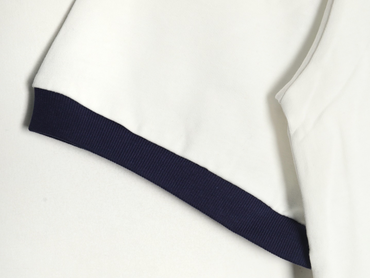 Gucci 23ss 1921 embroidered logo contrast short sleeve White