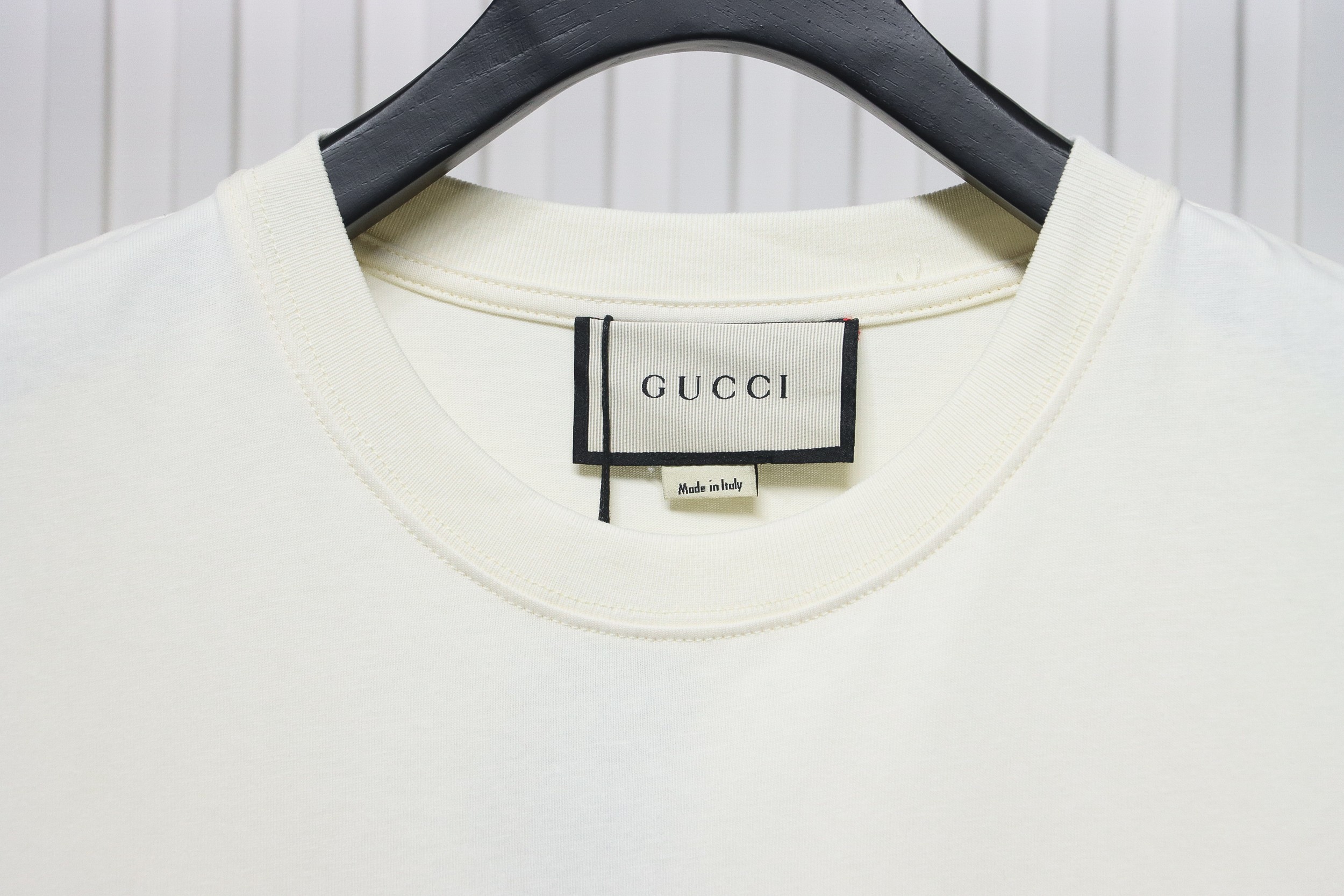 Gucci 23ss Old Flower Rabbit Patch Embroidered Short Sleeve Beige