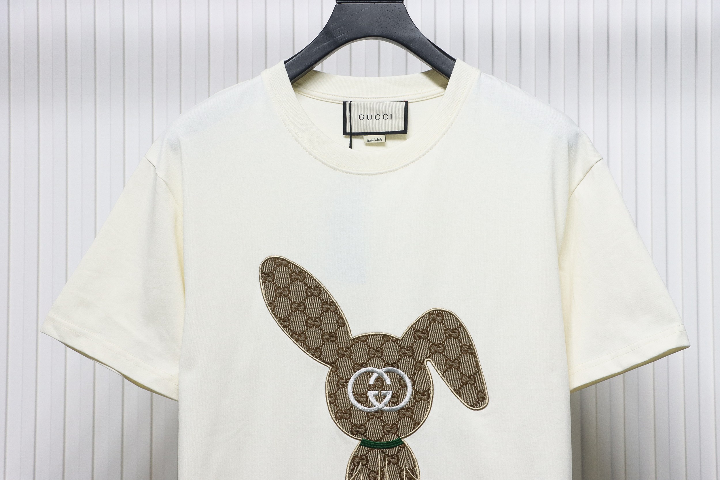 Gucci 23ss Old Flower Rabbit Patch Embroidered Short Sleeve Beige
