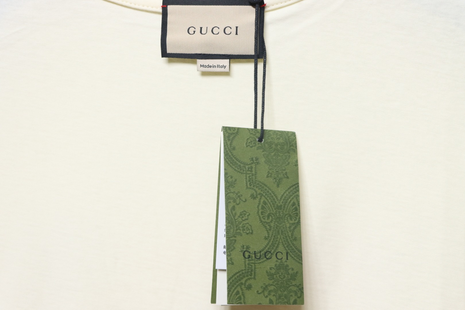 Gucci 24ss colorful letter print short sleeves beige