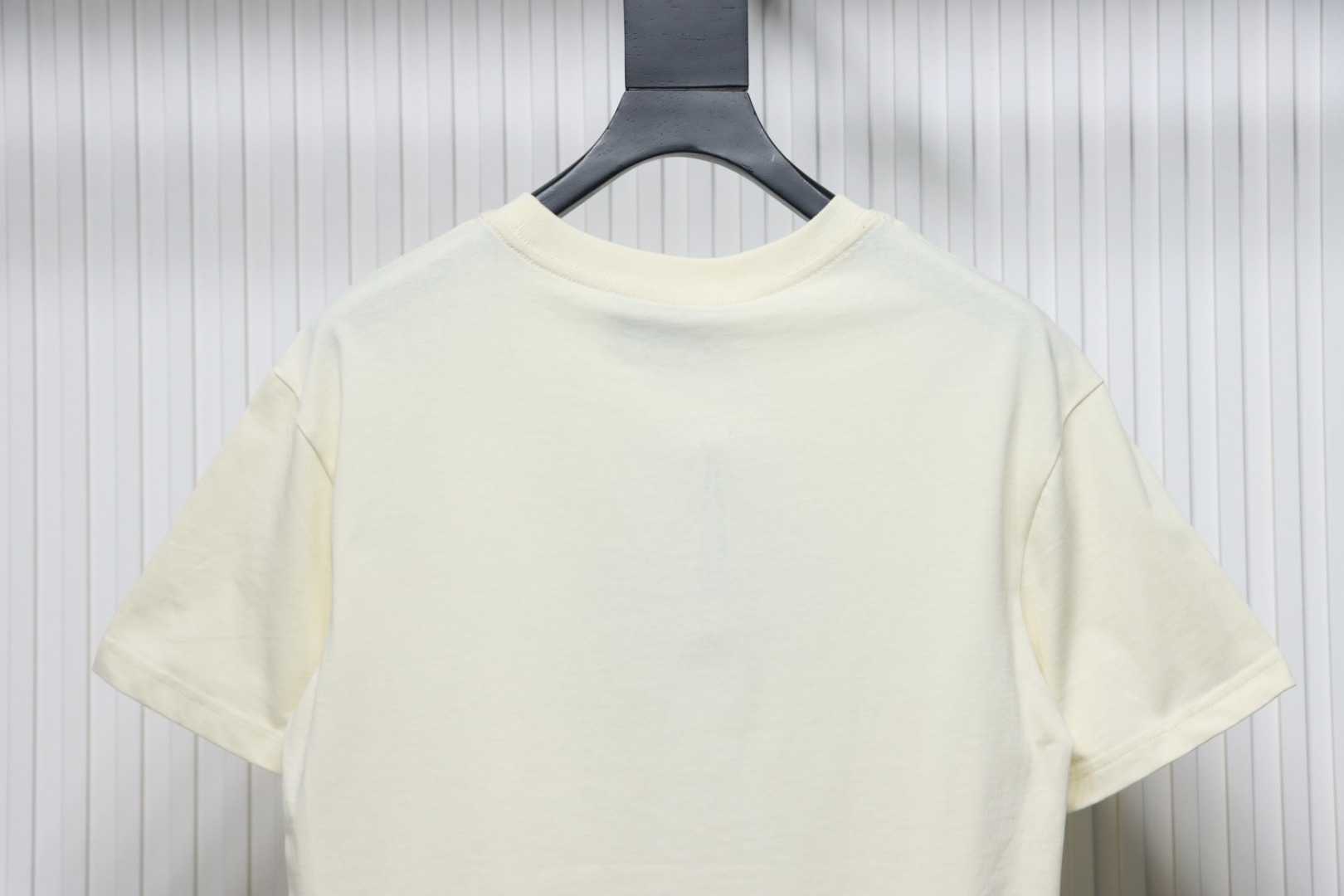 Gucci 24ss Graffiti Bear Print Short Sleeve Beige