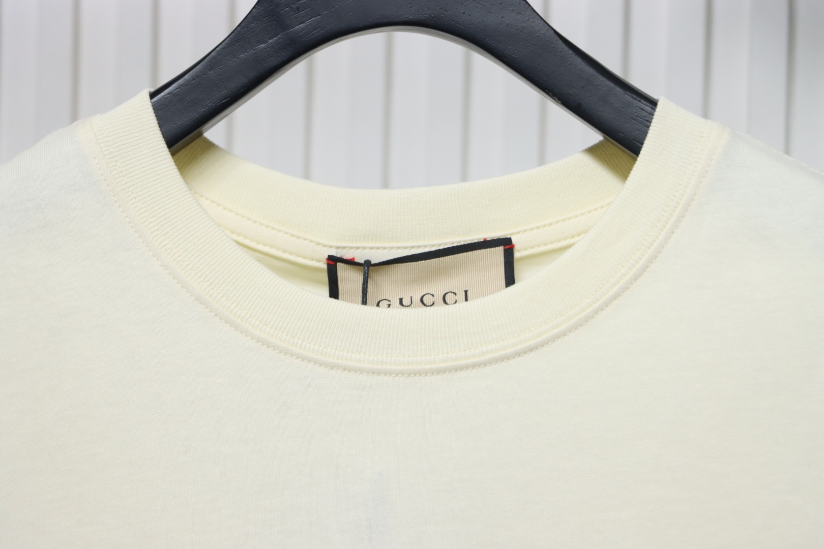 Gucci 24ss Graffiti Bear Print Short Sleeve Beige