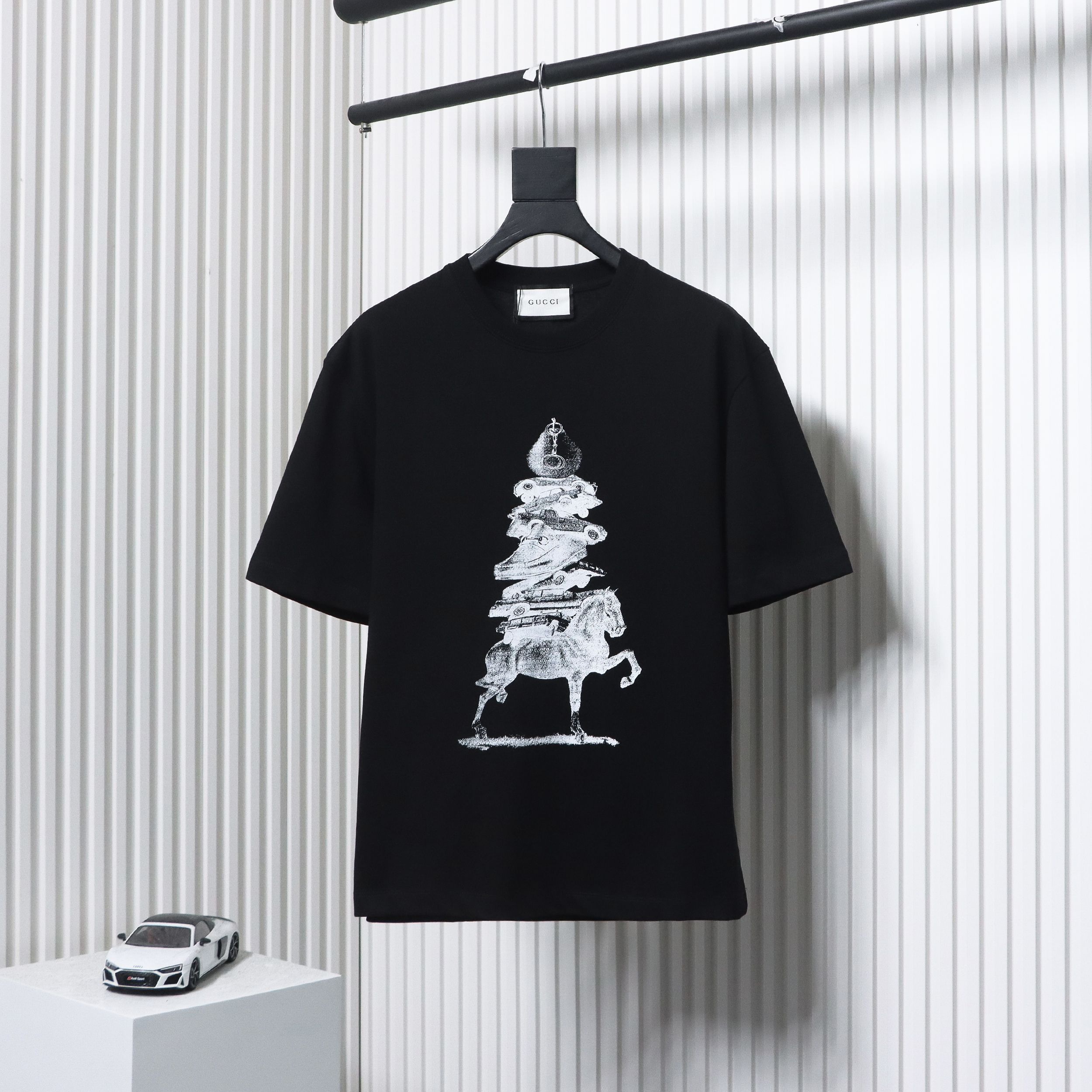 Gucci 24ss Horse Tower Print Short Sleeve Black