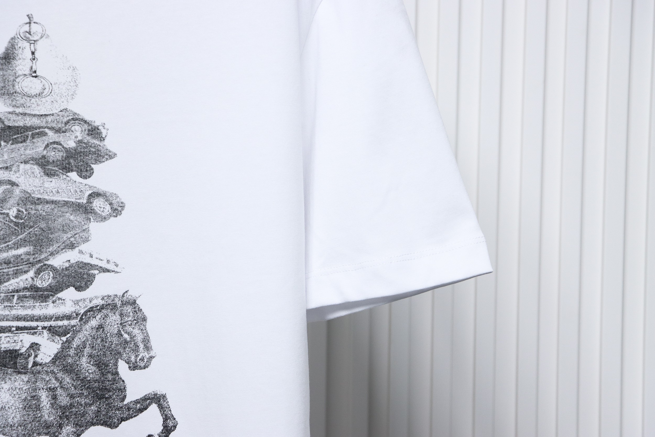 Gucci 24ss Horse Tower Print Short Sleeve White