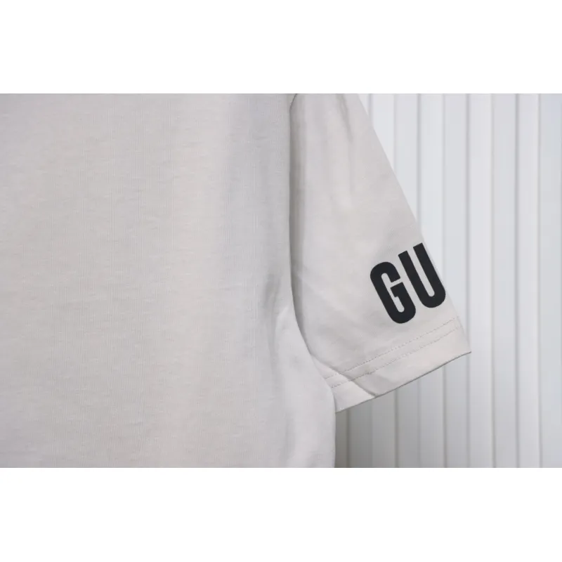 Gucci 24ss Sculpture Artwork Print Short Sleeve Grey