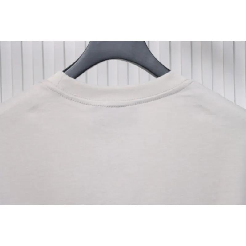 Gucci 24ss Sculpture Artwork Print Short Sleeve Grey