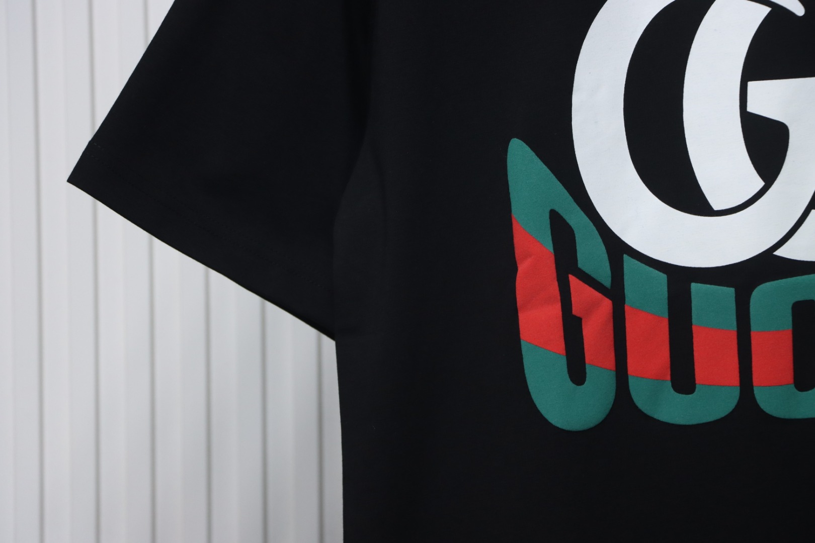 Gucci 25ss Double G print and Gucci red and green foam print short-sleeved T-shirt black