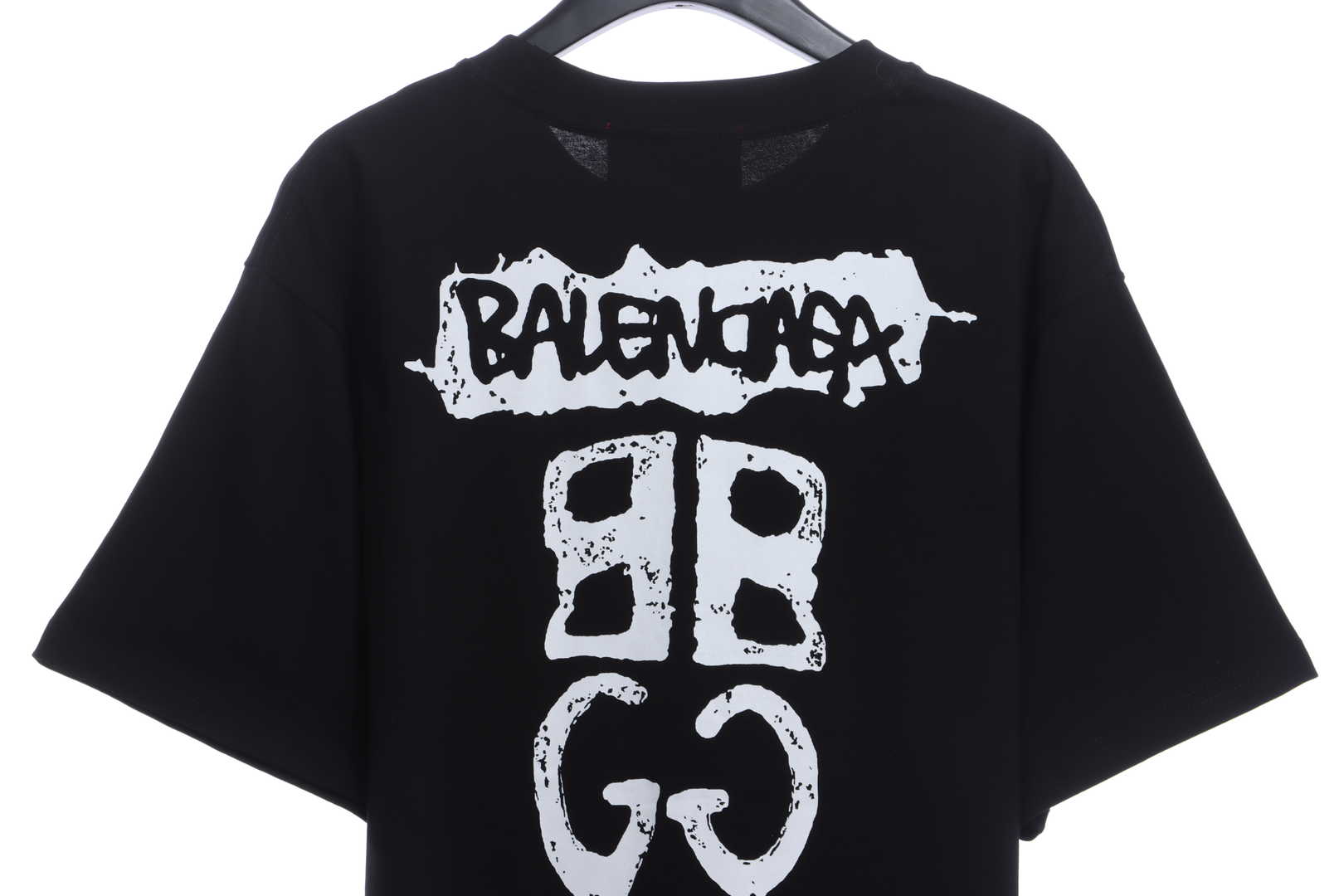 Gucci and Balenciaga embroidered graffiti print short sleeves  black