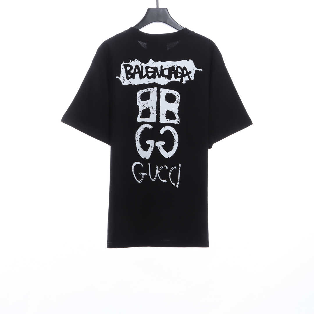 Gucci and Balenciaga embroidered graffiti print short sleeves  black