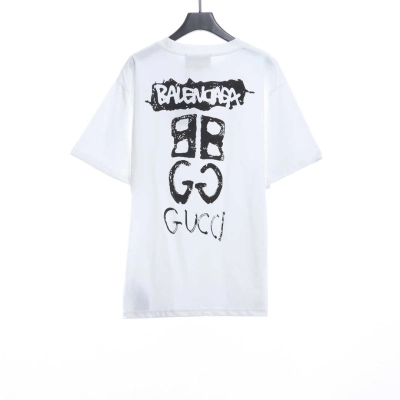 Gucci and Balenciaga embroidered graffiti print short sleeves  White 01