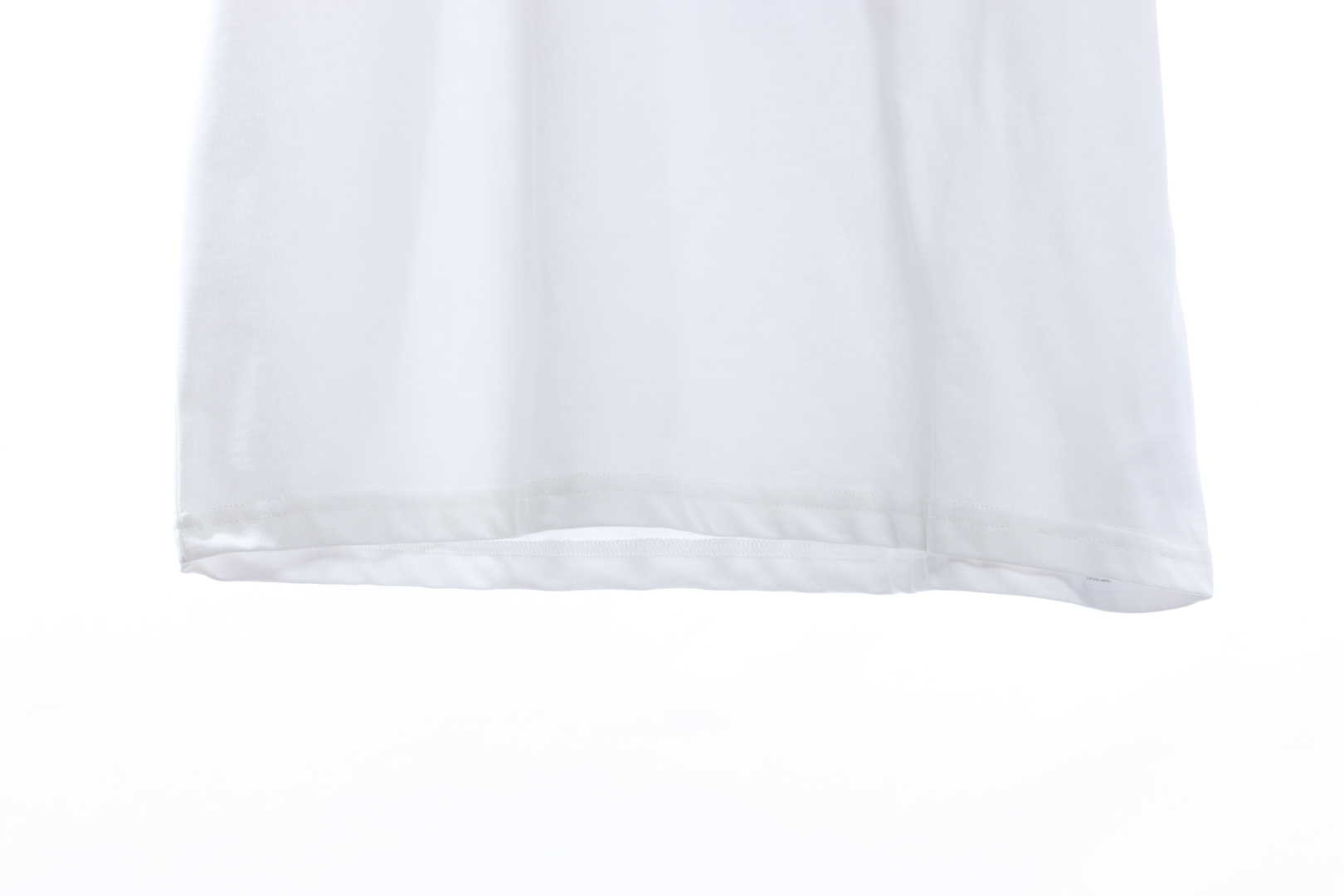 Gucci and Balenciaga embroidered graffiti print short sleeves  White