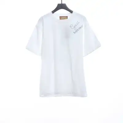 Gucci and Balenciaga embroidered graffiti print short sleeves  White 02