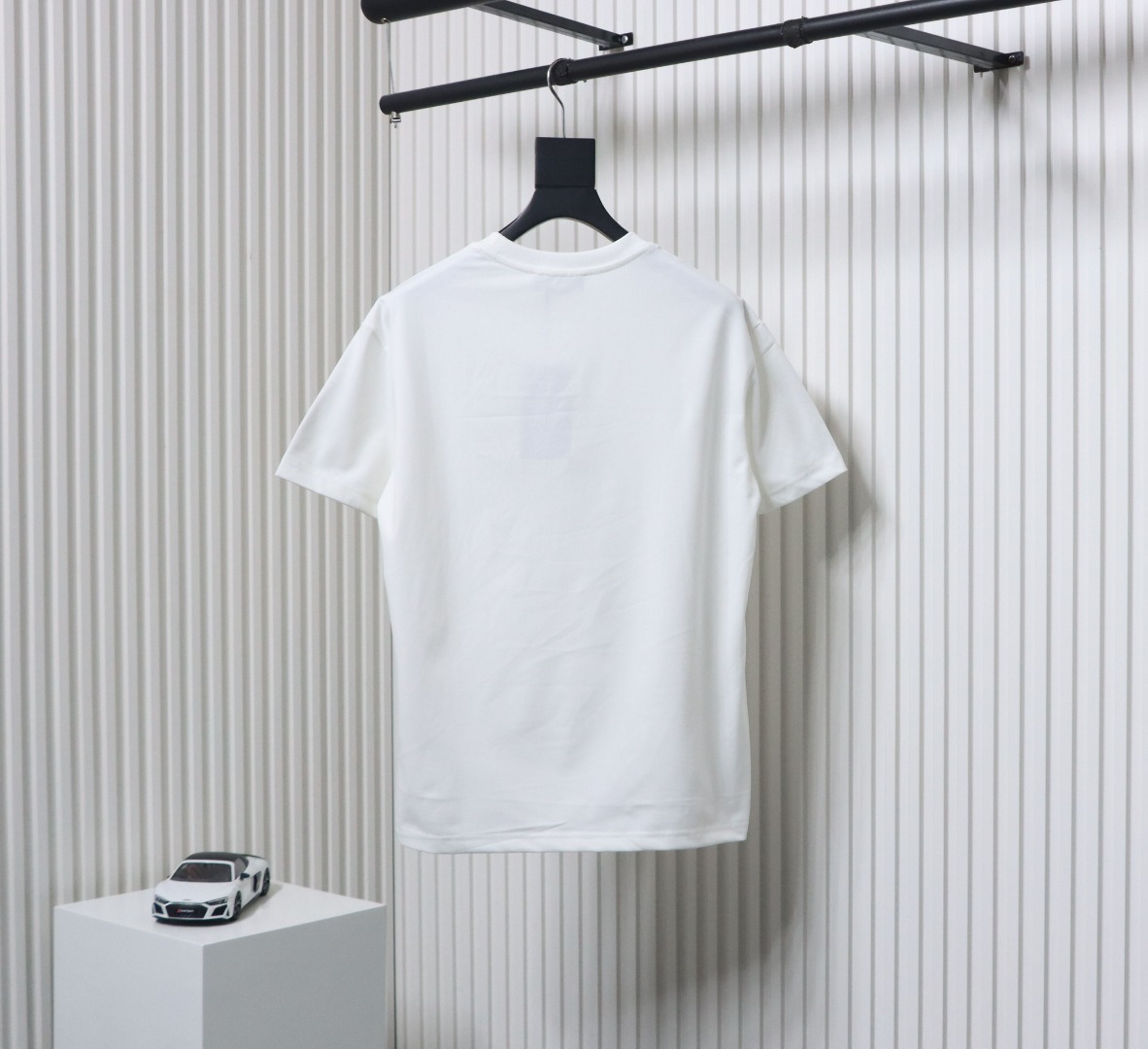 Gucci Crystal Hot Stamp Double G White