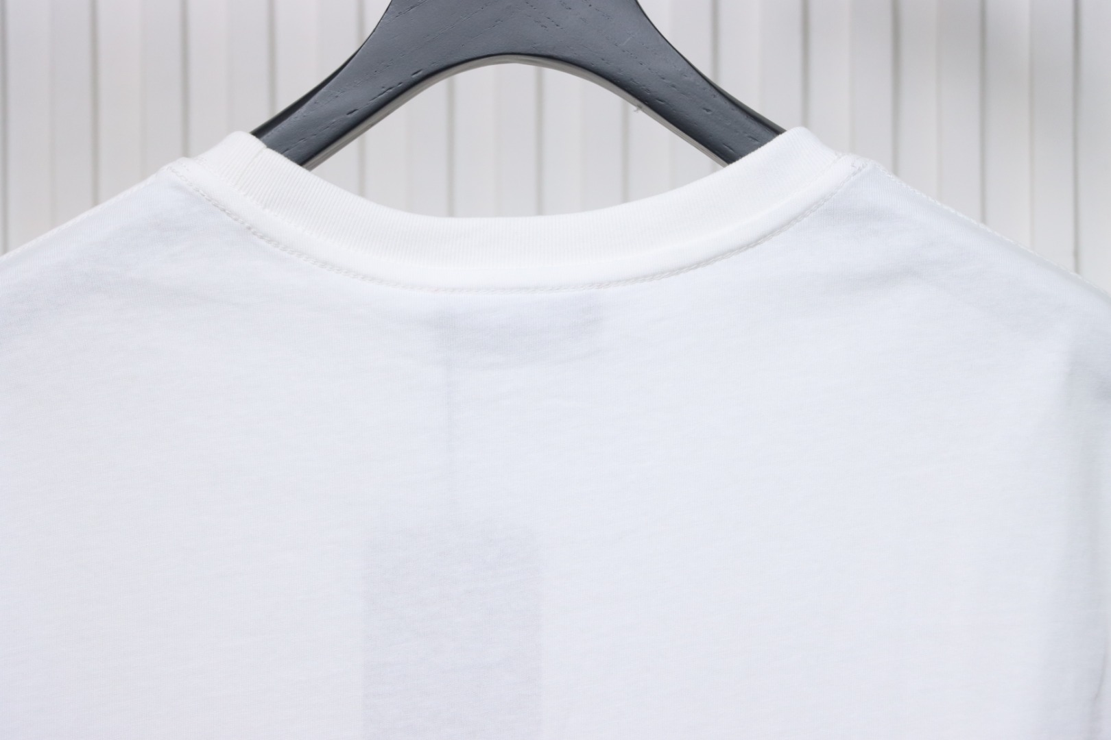 Gucci guc hollow letter logo print short sleeve White