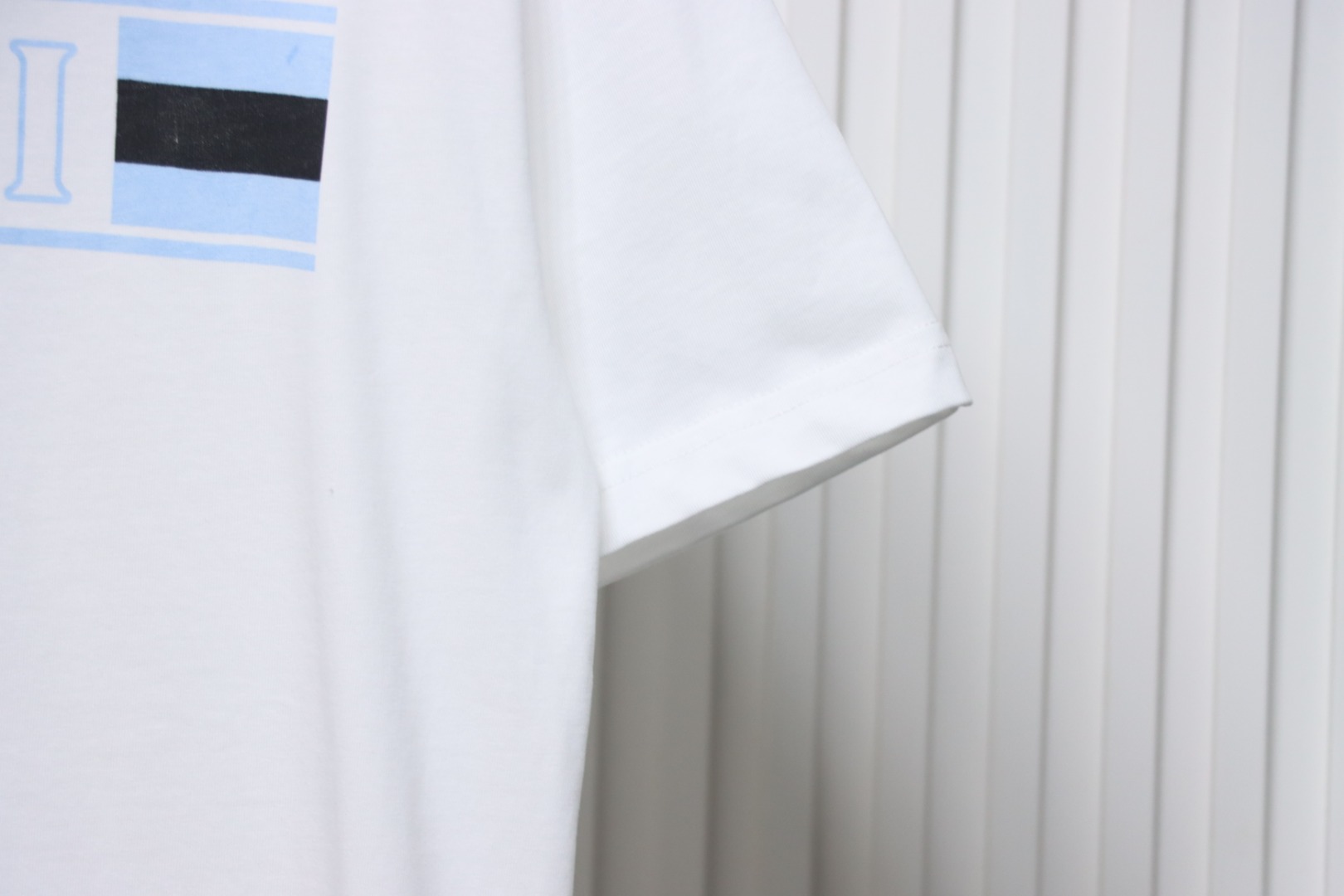 Gucci guc hollow letter logo print short sleeve White