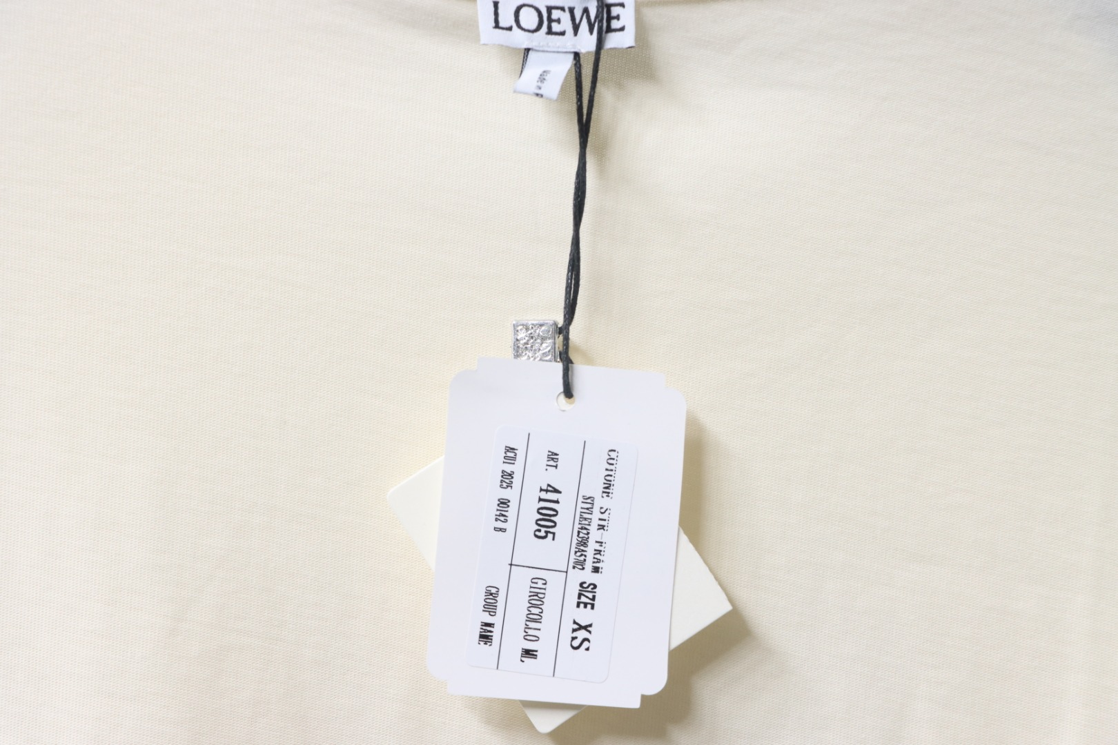 Loewe 25ss graffiti painted letter logo print short sleeve T-shirt white
