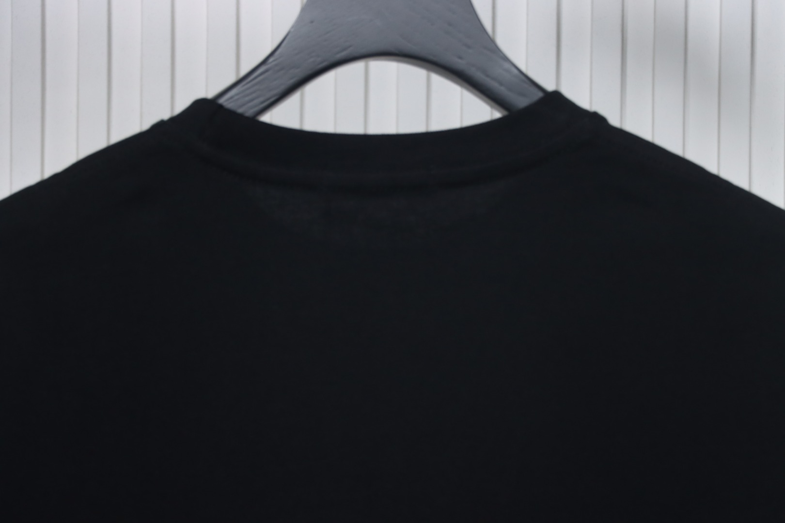 Prada 24ss Crown Medal Letter Embroidered Short Sleeve black