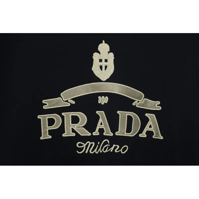 Prada 24ss Crown Medal Letter Embroidered Short Sleeve black