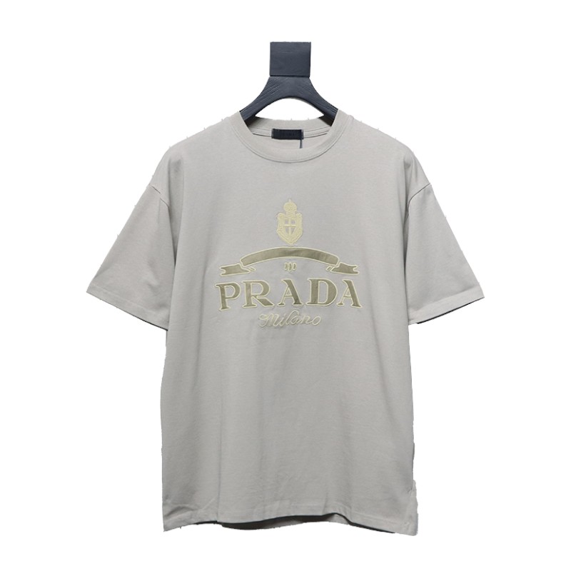 Prada 24ss Crown Medal Letter Embroidered Short Sleeve Gray Green
